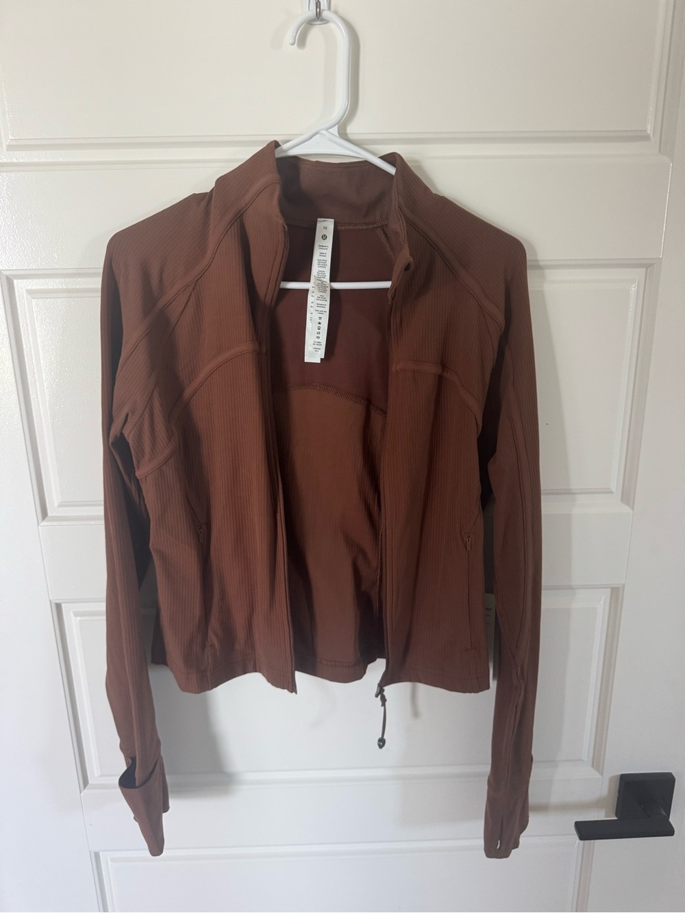 lululemon Women's ribbed Nulu Cropped Define Jacket